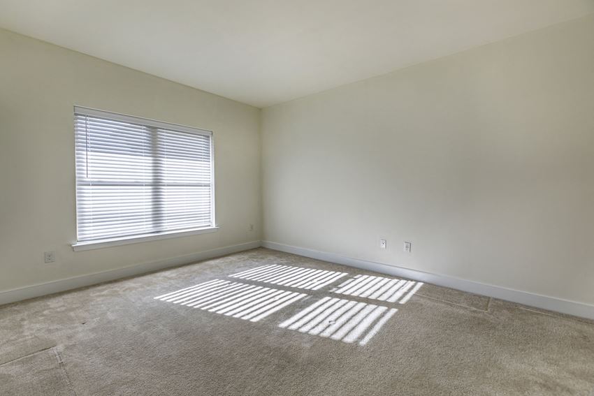 The Collings At The Lumberyard Apartments, 595 N Atlantic Ave